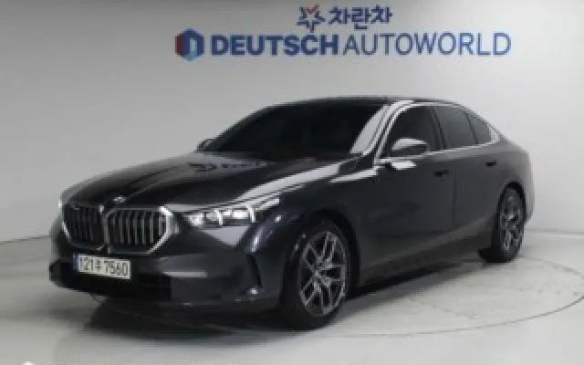 수원중고차가격표 5시리즈 (G60) 520i 매물 사진 7 - 2024/07 11,184km